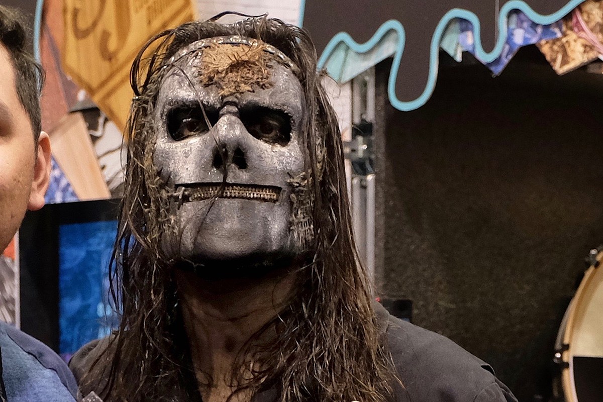 Jay Weinberg S Slipknot Themed Hockey Mask Is Amazing