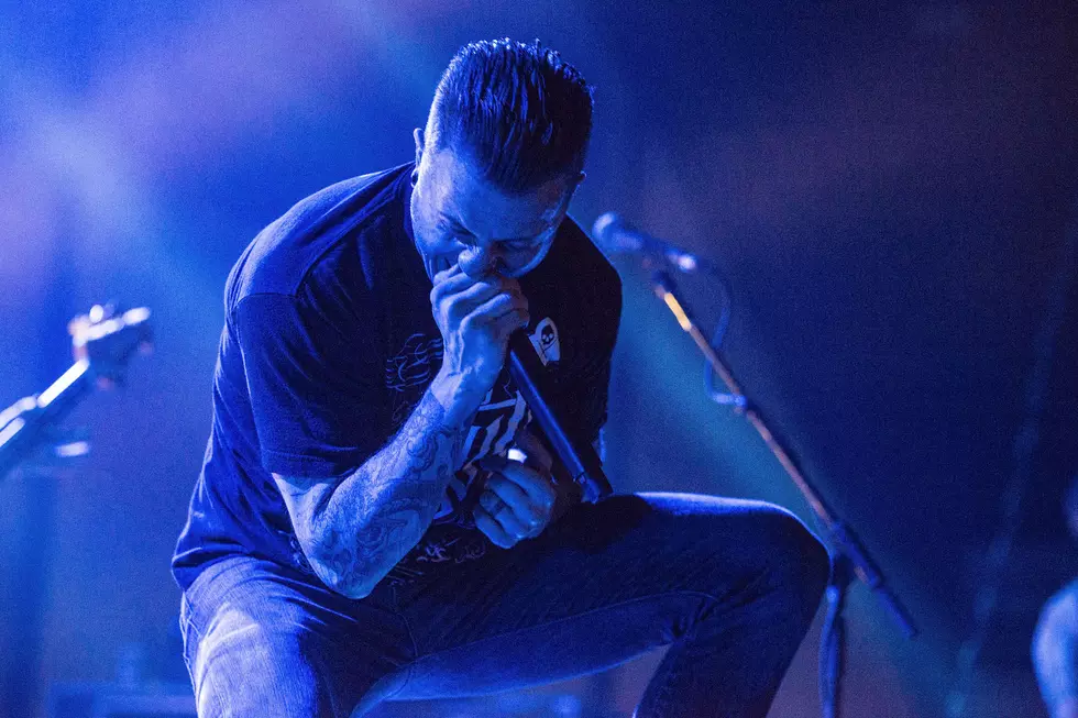 Atreyu&#8217;s Alex Varkatzas Bows Out of Upcoming Tour Over Health Issues