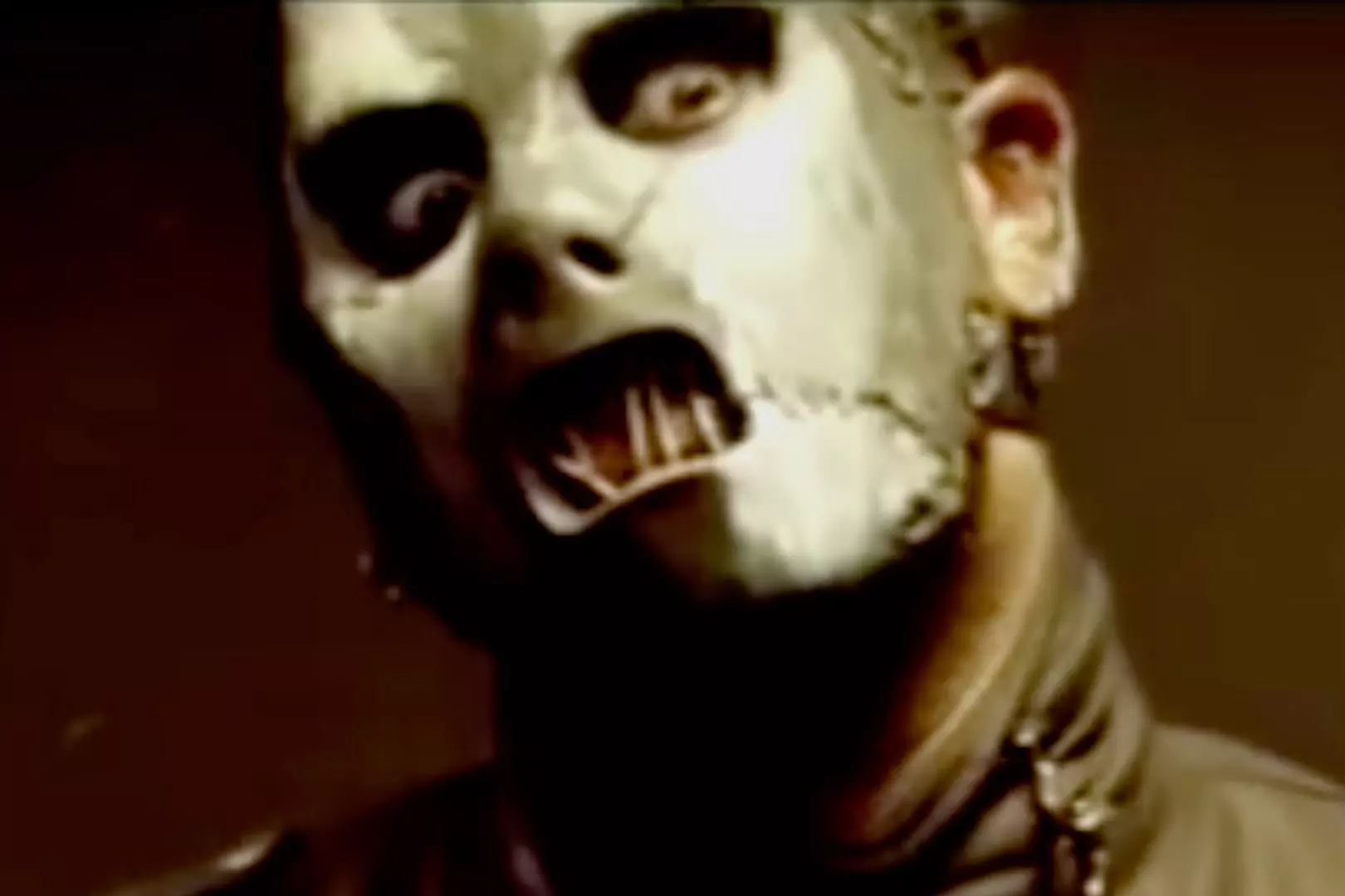 12 Years Ago - Slipknot Bassist Paul Gray Dies