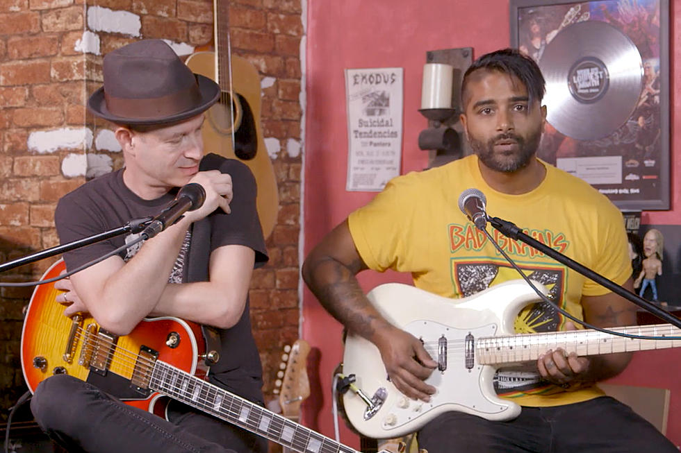 Sum 41’s Tom Thacker + Dave Baksh Play Their Most Epic Solos