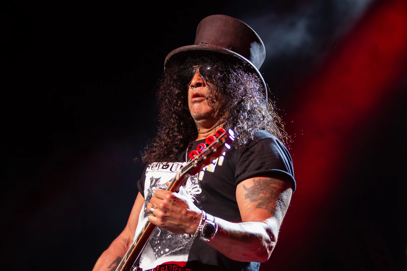 Slash - 'There's New GN'R Material Coming Out As We Speak'