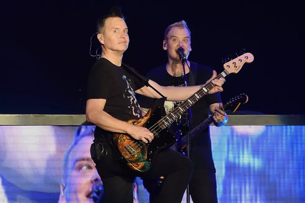 Blink-182 Share Synth-Driven Track &#8216;Darkside&#8217;