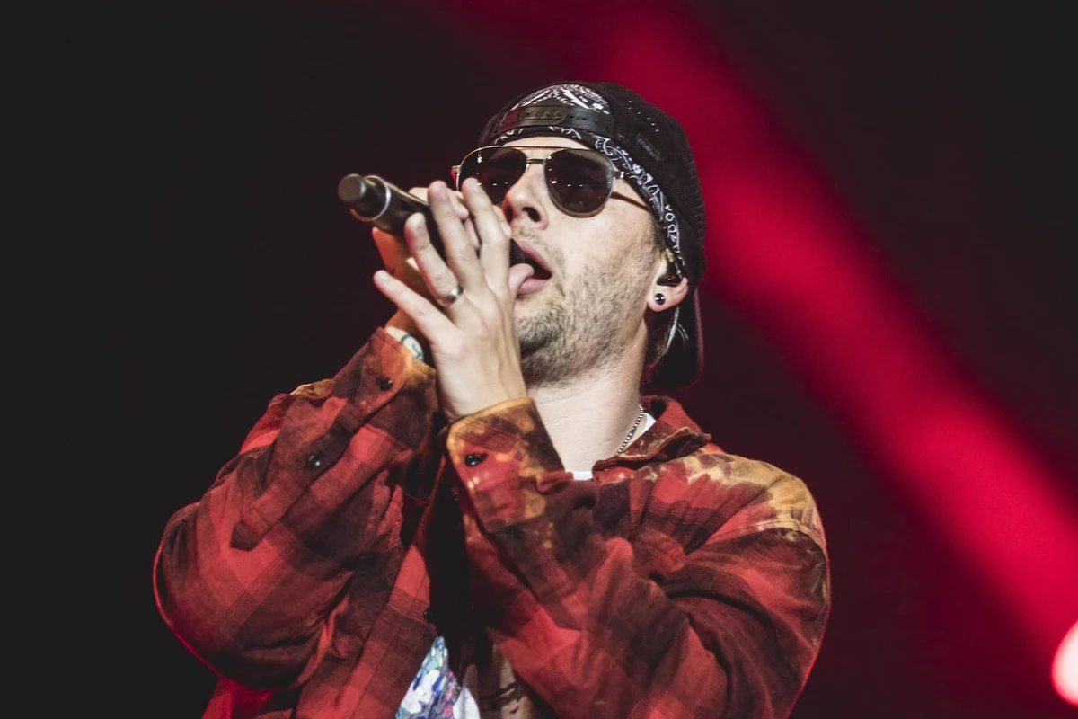 M. Shadows Names Artists He Wants to Open for Avenged