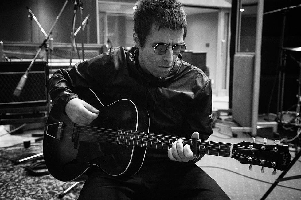 Liam Gallagher’s Mom + Partner Offer Insight Into Enigmatic Rock Star – Exclusive Video Premiere