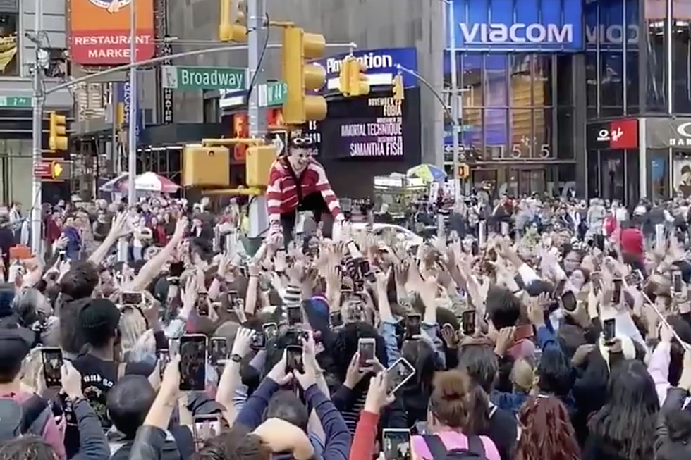 Yungblud Stops Times Square Traffic, Crowdsurfs Through Street