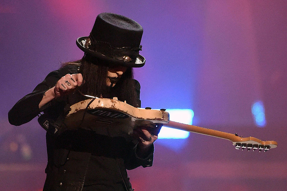 Motley Crue’s Mick Mars Targets April 2020 for Solo Album