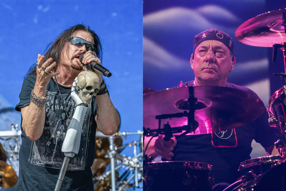 Dream Theater Honor Rush&#8217;s Neil Peart With Mid-Concert Moment of Silence