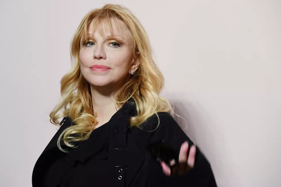 Courtney Love Says She&#8217;s 18 Months Sober