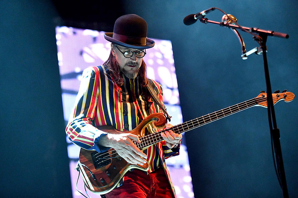 Primus Playing Rush's 'A Farewell to Kings' in Full on Tour