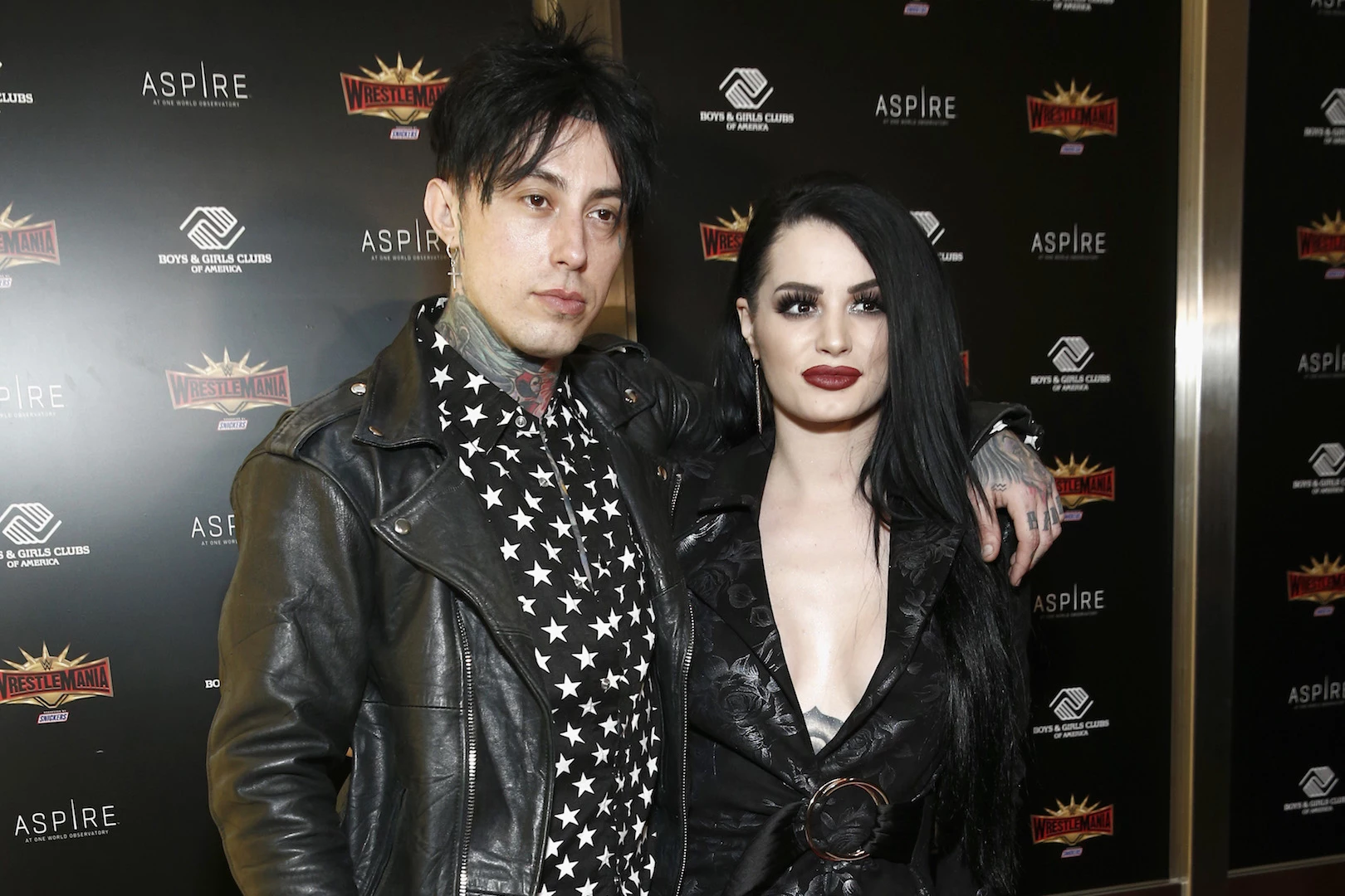 Rap Wwe Pag Sex Vidyous - Falling in Reverse Cancel Show as WWE's Paige Undergoes Surgery