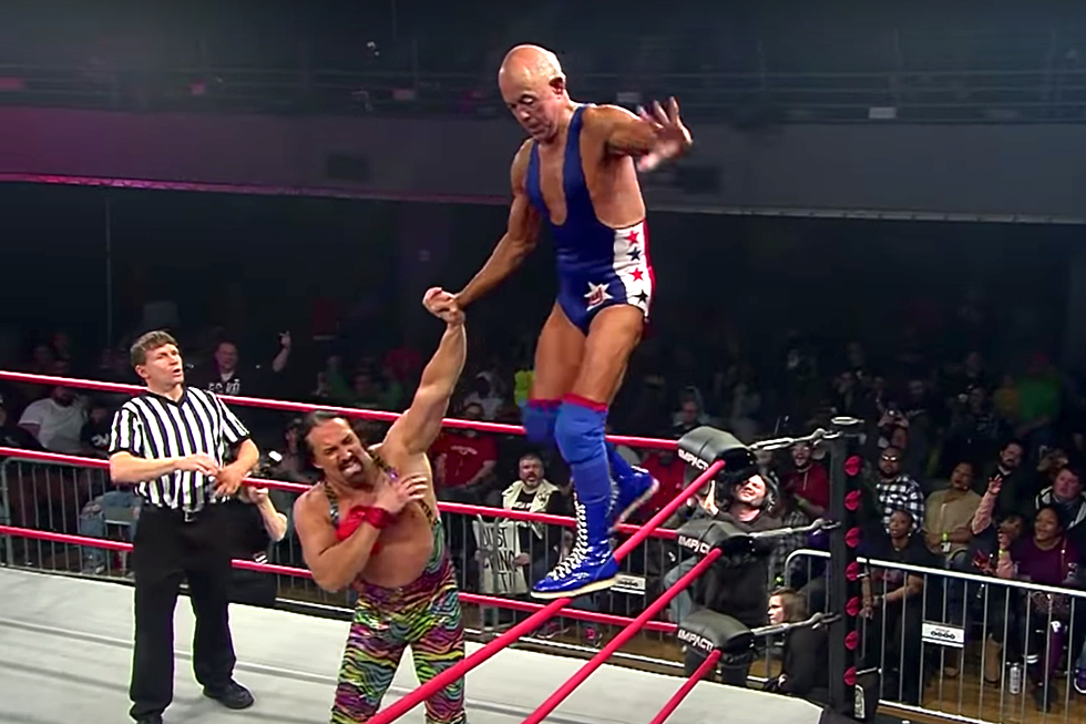 Watch a 70-Year-Old Pro Wrestler Steal the Show With Incredible Athletic Feats