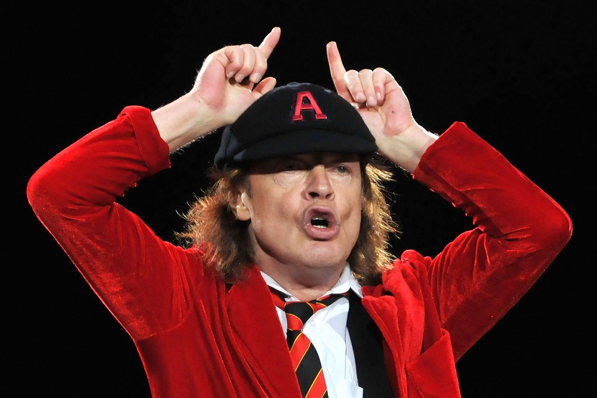 AC/DC Release Video for 'Demon Fire'