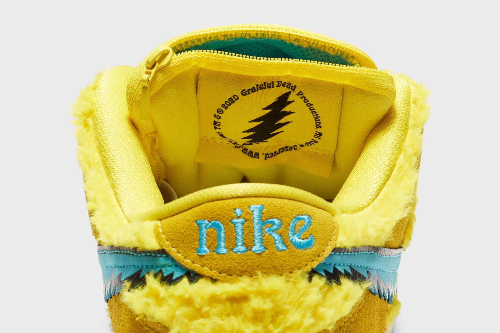 Nike's New Grateful Dead Sneakers Have 