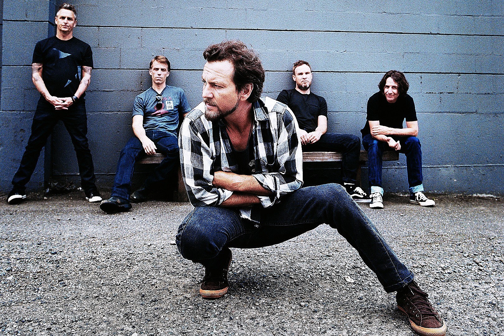 Pearl Jam Cancel Remaining Spring 2022 Tour Dates Due to COVID
