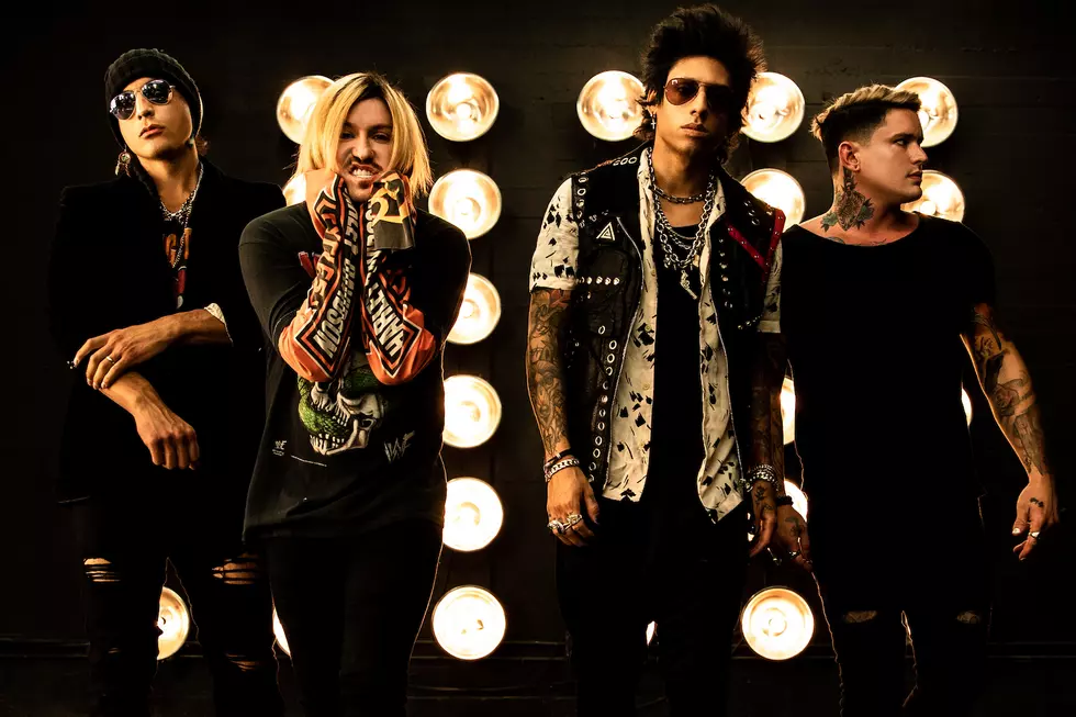 Escape the Fate Reveal &#8216;Sno Babies&#8217; Anthem &#8216;Walk On&#8221;