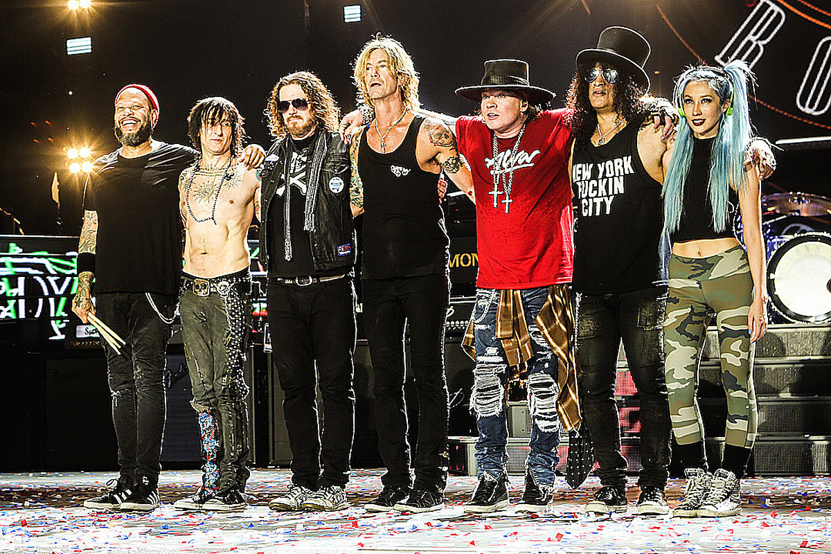 Guns N Roses North America Tour Fenway Park Boston MA 21st August