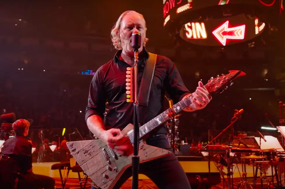 Metallica Release ‘Moth Into Flame’ Video From ‘S&M2′