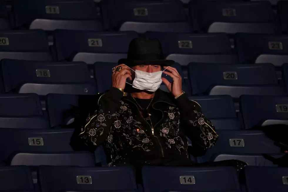 Kid Rock Had to Be Told to Wear a Mask at Presidential Debate