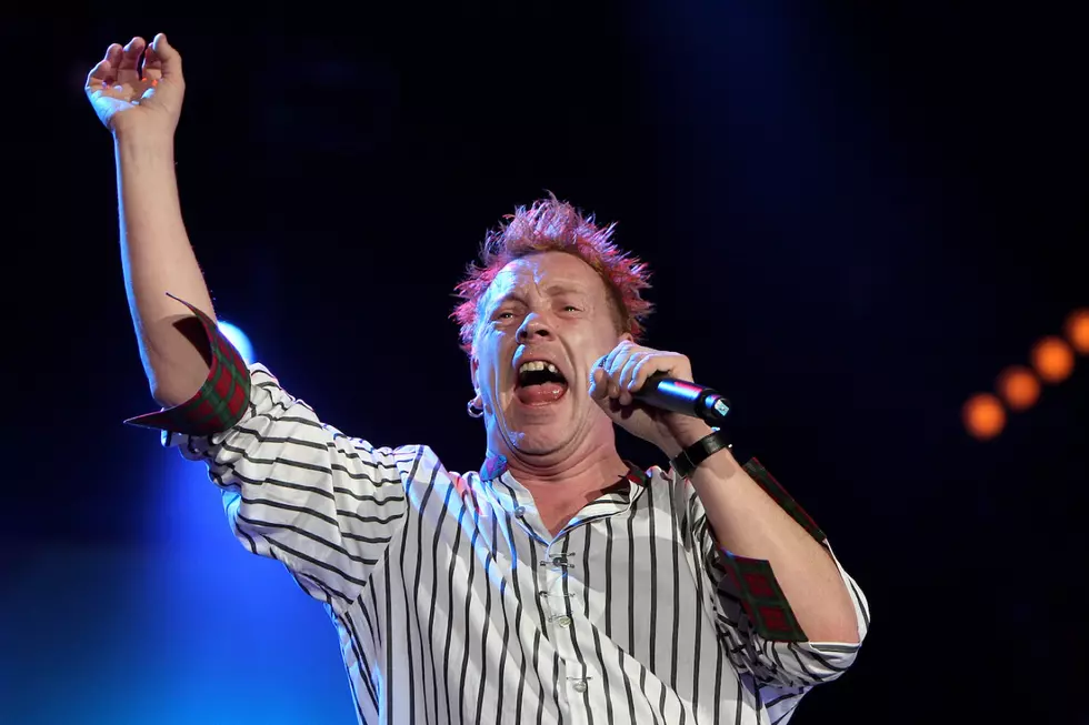 Johnny Rotten Suffers Flea Bite To His &#8216;Sex Pistol&#8217; Following Squirrel Rescue