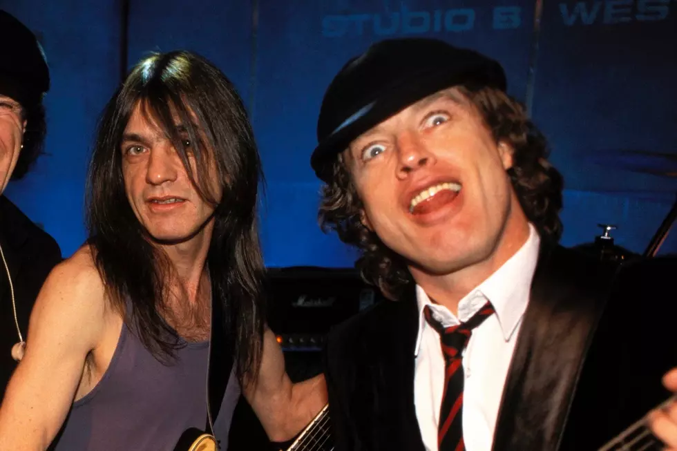 Angus Young: a Guitar Malcolm Until the End