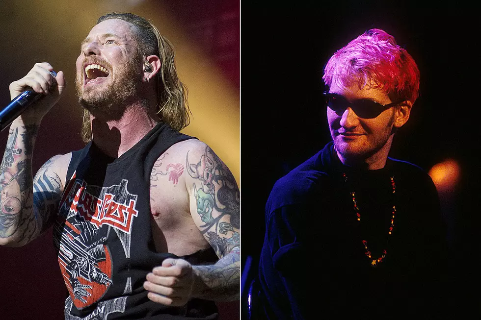 Watch Corey Taylor, Dave Navarro + More Perform Alice in Chains&#8217; &#8216;Man in the Box&#8217;