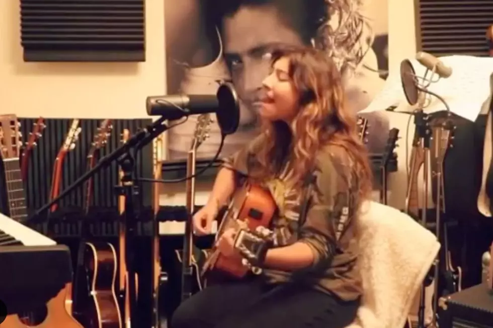 Toni Cornell Covers Temple of the Dog's 'Hunger Strike' 