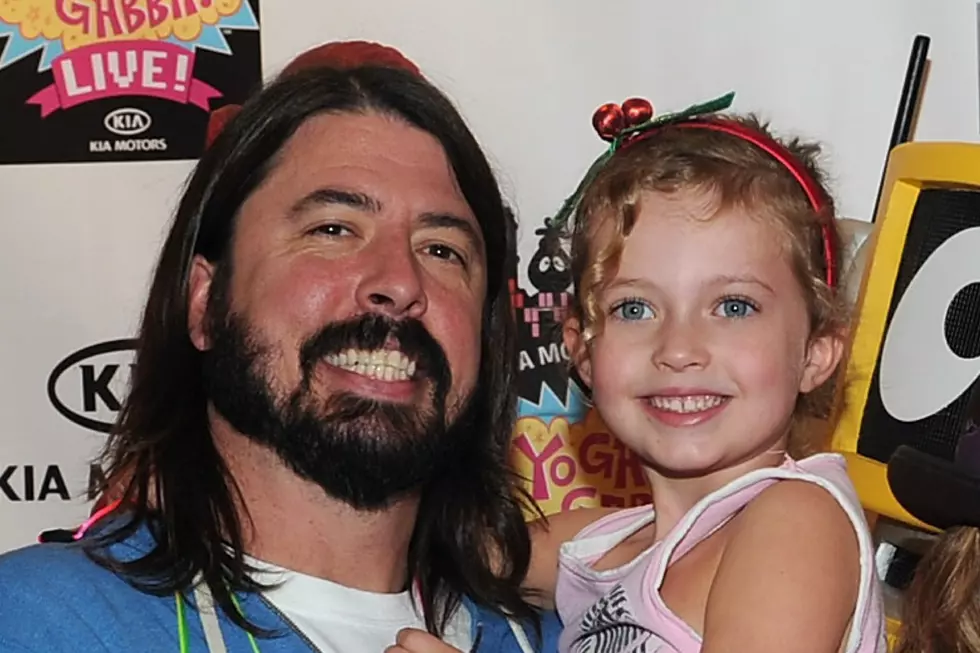 Dave Grohl&#8217;s Daughter Violet Sings on the New Foo Fighters Album