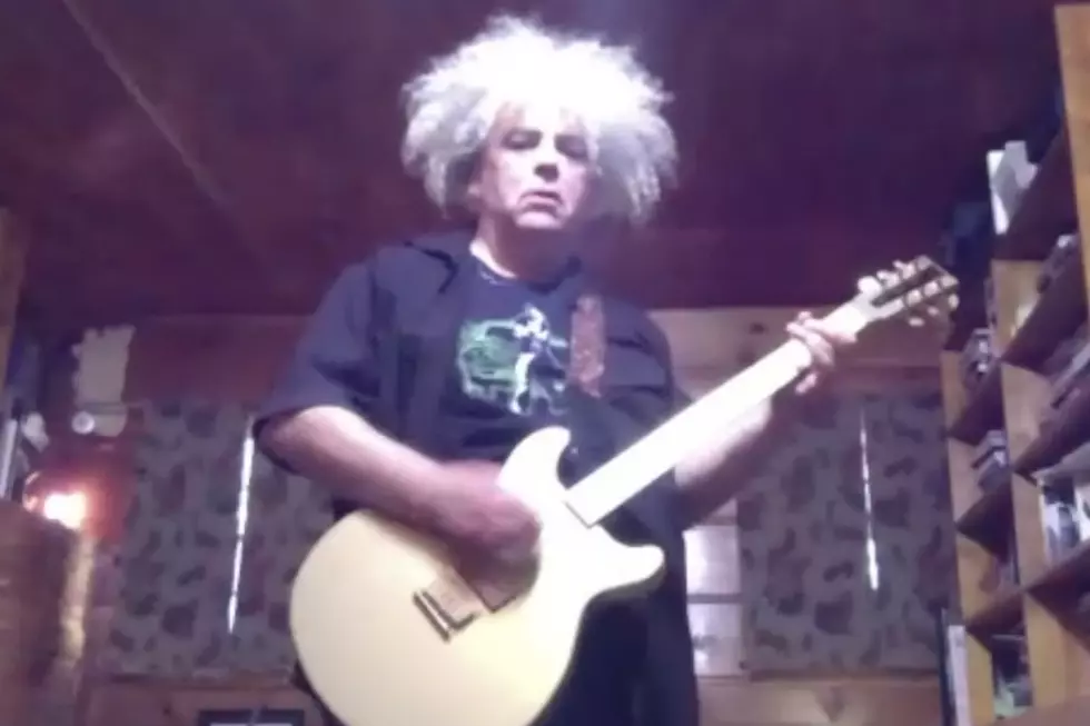 Melvins&#8217; Buzz Osborne Plays His Favorite Guitar Riffs