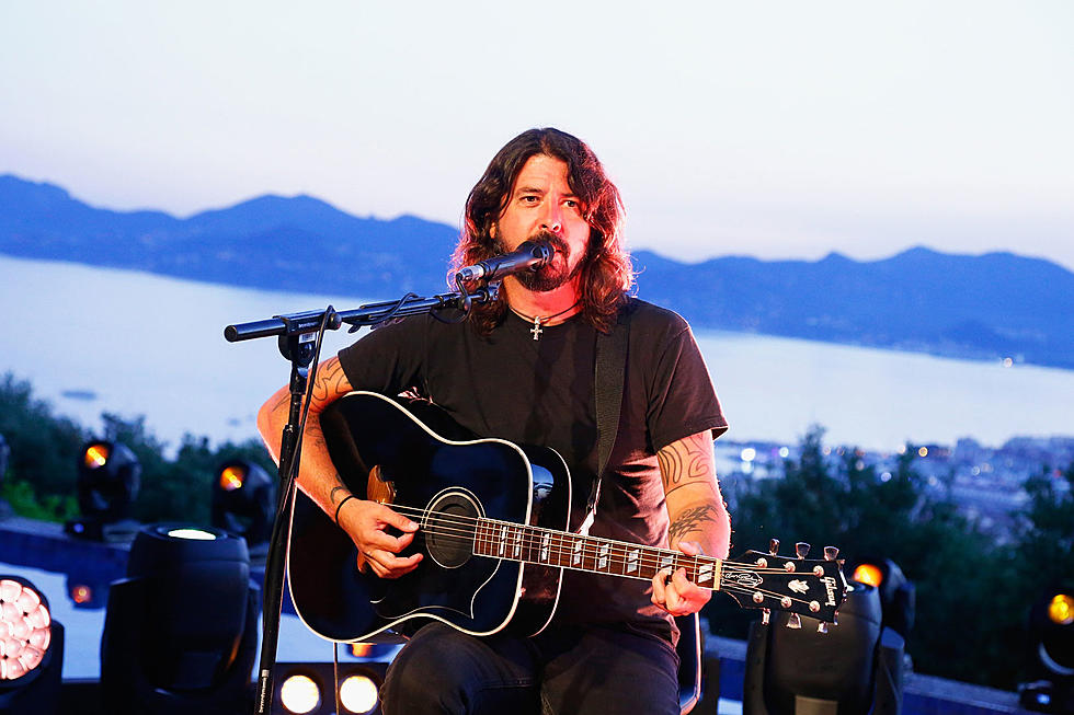 Dave Grohl Was Afraid He Ripped Off Sonic Youth With Foo Fighters&#8217; &#8216;Everlong&#8217;