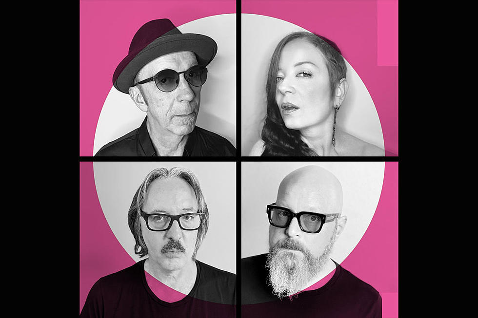Garbage Serve Up Fiery New Song &#8216;The Men Who Rule the World,&#8217; Announce New Album