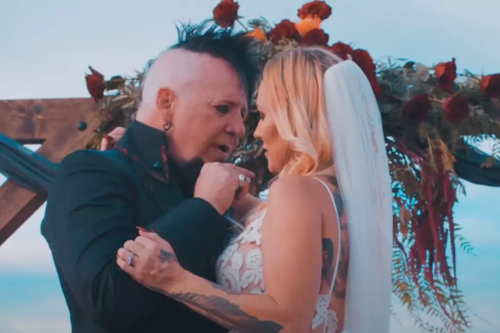 Chad Gray Drops First Solo Song, Cover of &#8216;Always on My Mind&#8217;