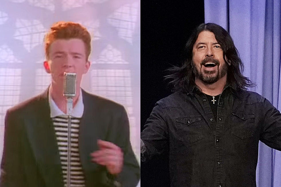 Reverse Rickroll &#8211; Rick Astley Mashes Foo Fighters + &#8216;Never Gonna Give You Up&#8217;