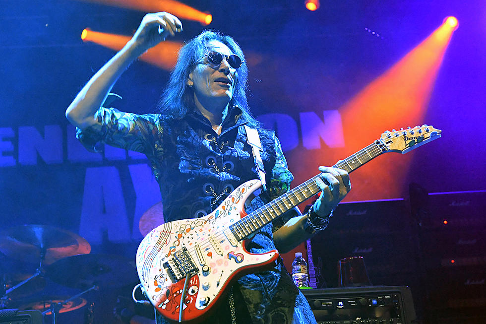 Steve Vai Reschedules Massive 2022 U.S. Tour