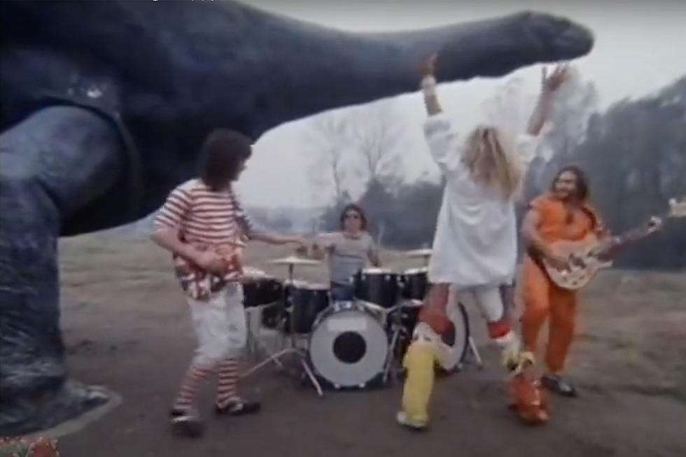 See Newly Unearthed Van Halen ‘Dinosaur Park’ Video Shoot