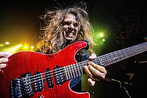 Kiko Loureiro Opens Up on His Exit From Megadeth + Future Plans