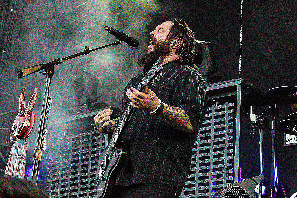 Seether's Shaun Morgan Hates Social Media, Calls It 'Disgusting'