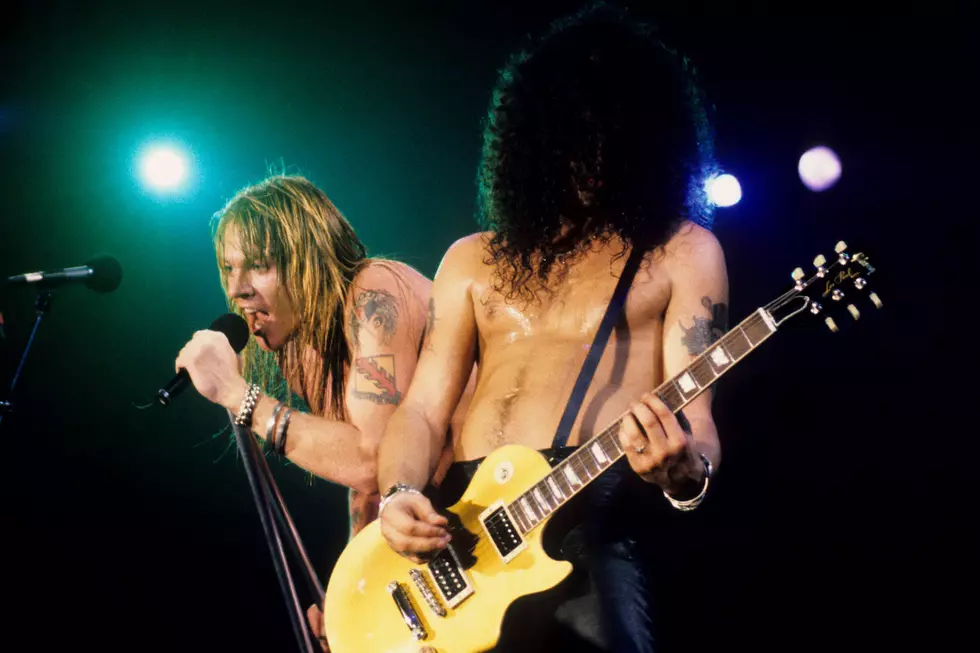 Slash Explains How Axl Rose Was Different From Any Singer He Worked With