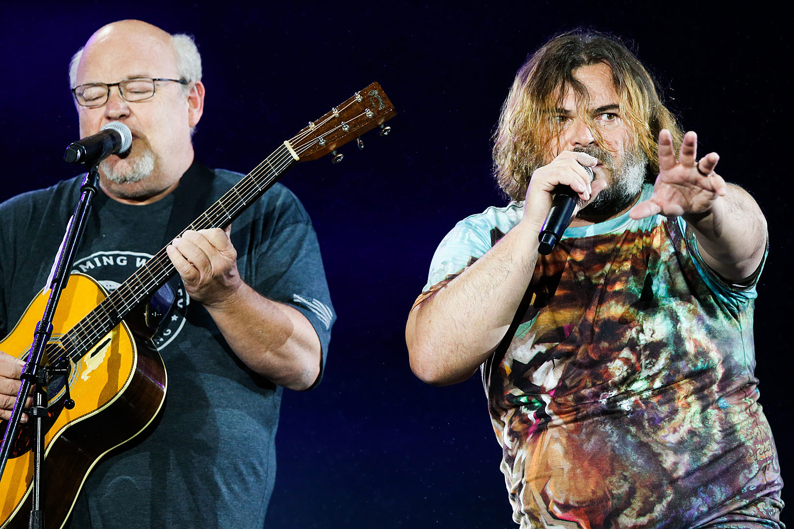 Tenacious D Take On Beatles Medley for Doctors Without Borders