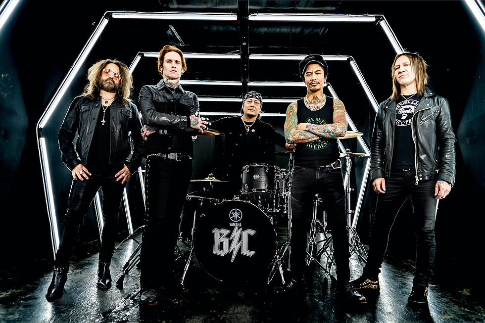 Buckcherry Cancel Upcoming Shows After 2 Members Test Positive for COVID-19