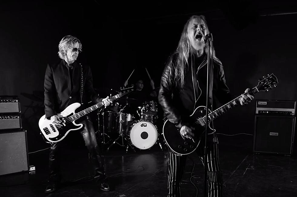 Jerry Cantrell Drops New Song 'Atone' With Duff McKagan + More