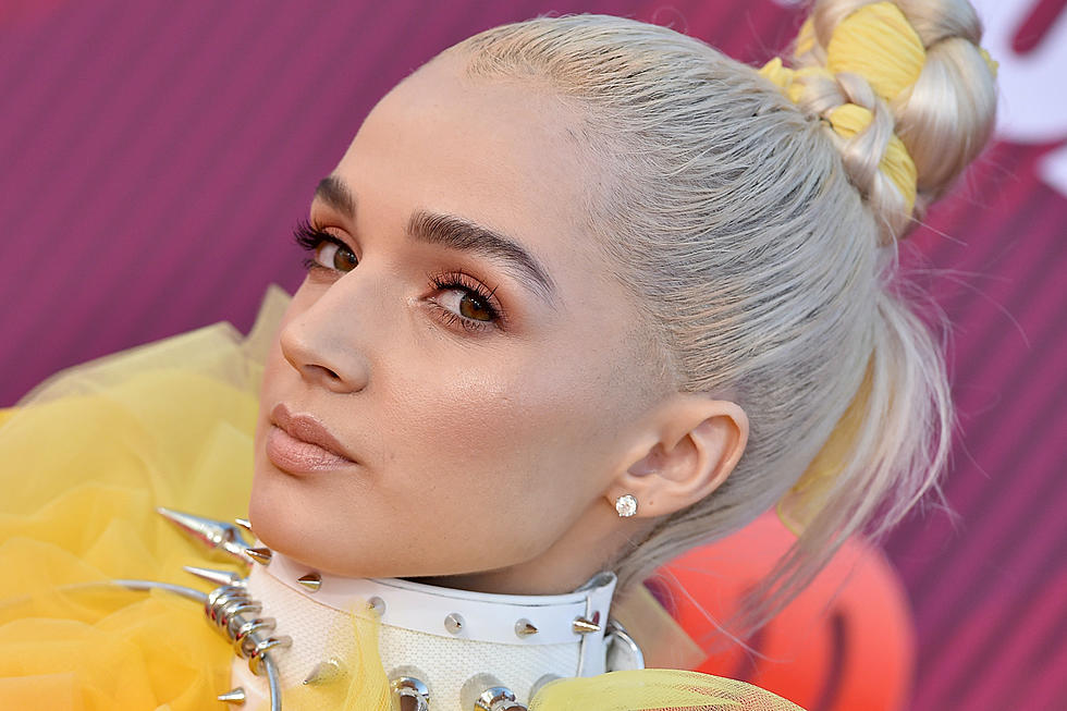 Poppy Releases New Song ‘Flux,’ Announces Album of Same Name