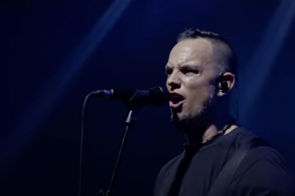 Tremonti Release Crushing Live Video for Epic New Song &#8216;A World Away&#8217;