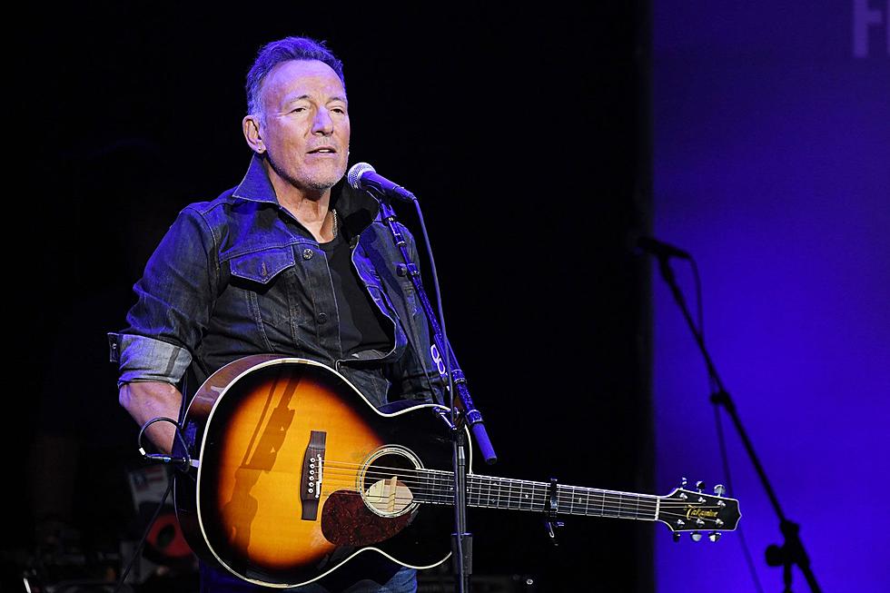 Bruce Springsteen Postpones All 2023 Tour Dates As Advised by Doctor, Shares Update