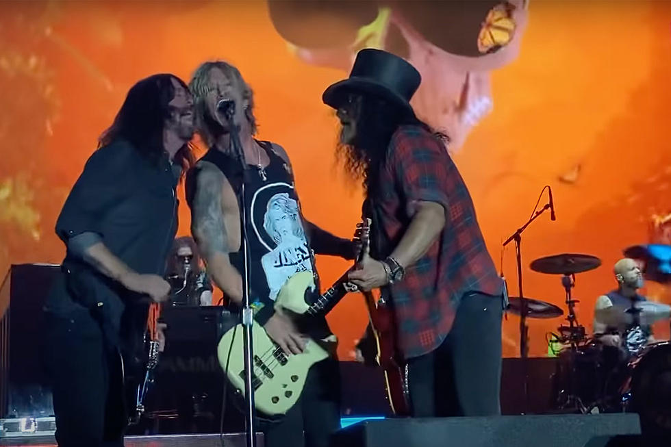 Guns N&#8217; Roses + Dave Grohl &#8216;Paradise City&#8217; Performance Cut Off Due to BottleRock Curfew