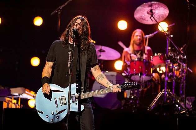Watch Foo Fighters Play Medley of Hits at 2021 MTV VMAs + Accept Global Icon Award