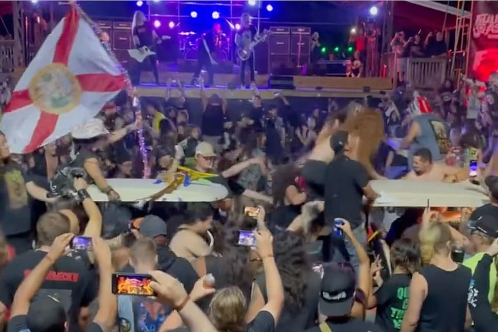 Golf Cart Circle Pits Are Now a Thing at 2021 Full Terror Assault