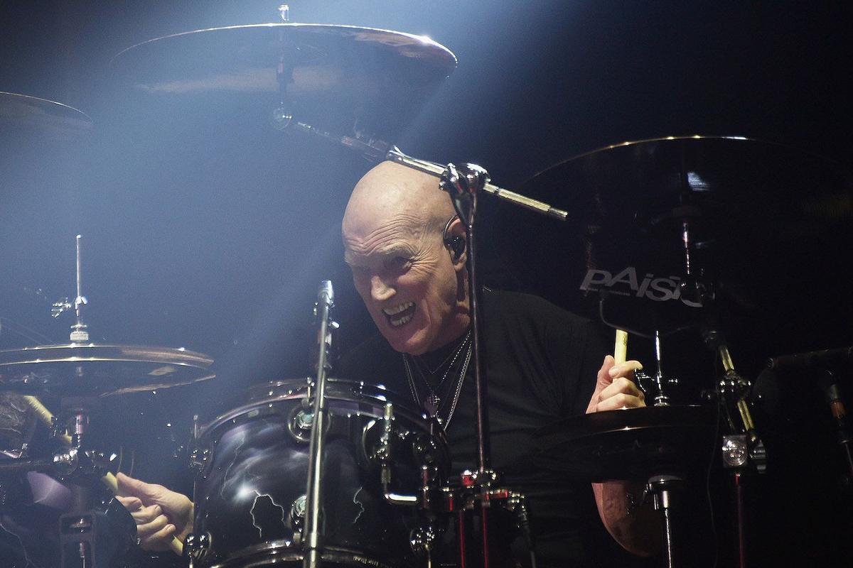 ‘It’s Bye for Now’ – Revered Drummer Chris Slade (AC/DC, David Gilmour) Announces Retirement