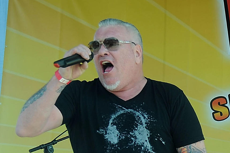 Smash Mouth Singer Reveals Hiatus From Band After Mystery Frontman Fills In