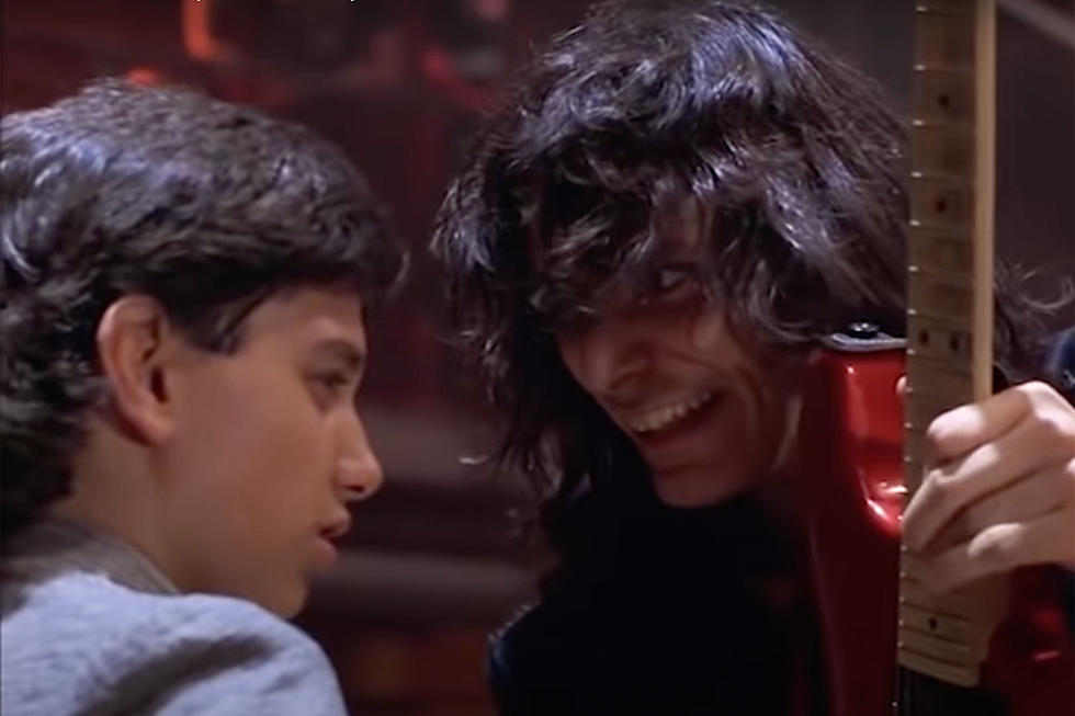 That Time Ralph Macchio Beat Steve Vai in the &#8216;Crossroads&#8217; Guitar Battle