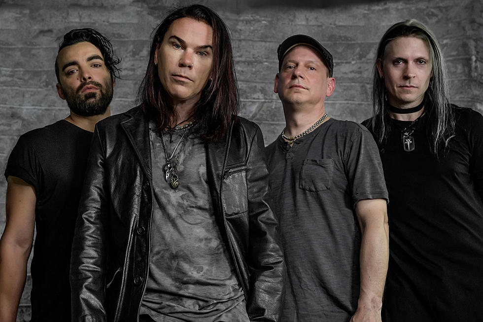 Stabbing Westward&#8217;s Christopher Hall Offers Insight on Band&#8217;s 2002 Break Up